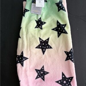 Star Patterned Gradient Blanket